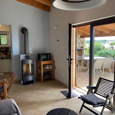Karigador Beach House Kültér fotó