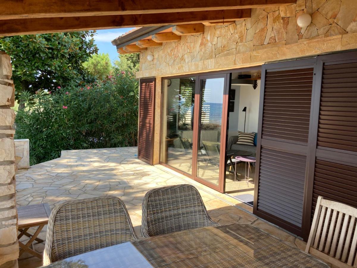 Karigador Beach House Kültér fotó